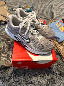 Nike rnr college green