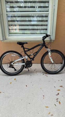 Bike/ bicycle with dual suspension