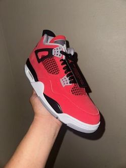 Jordan 4 toro