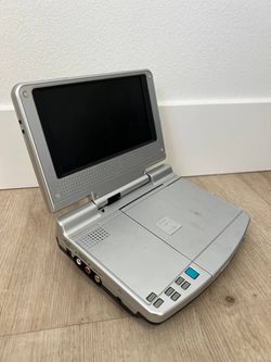 Mustek Portable DVD Player LCD Screen AV Out Tested Working Silver