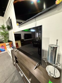 65” tv LG