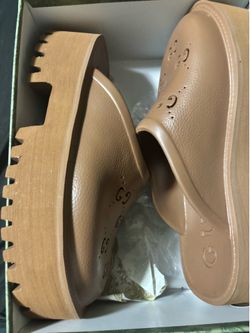 Gucci sandals