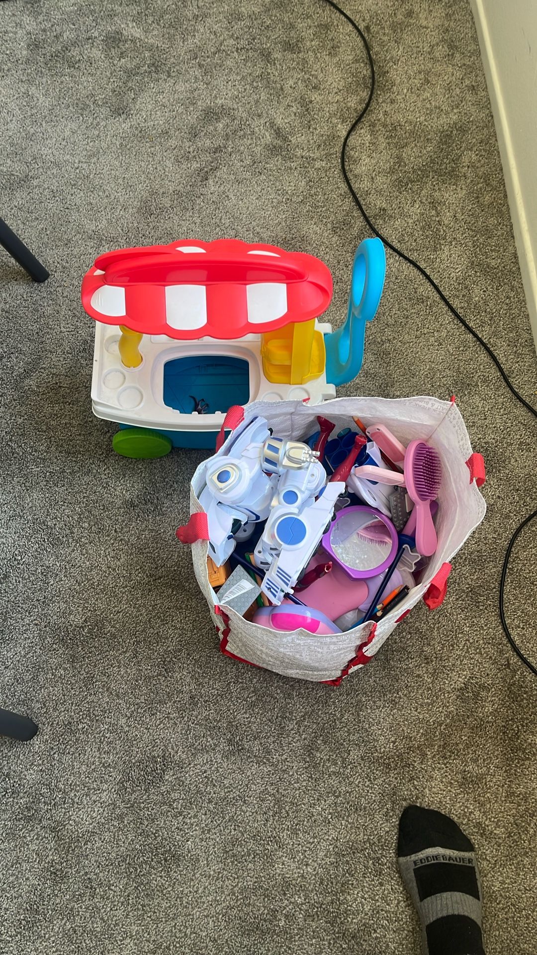 Toys 