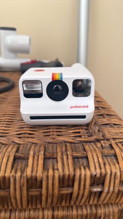 Polaroid go Instant Camera