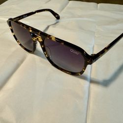 QUAY Sunglasses