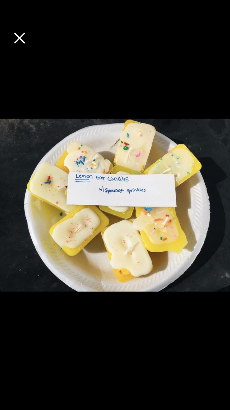 8 Lemon Bar Candles
