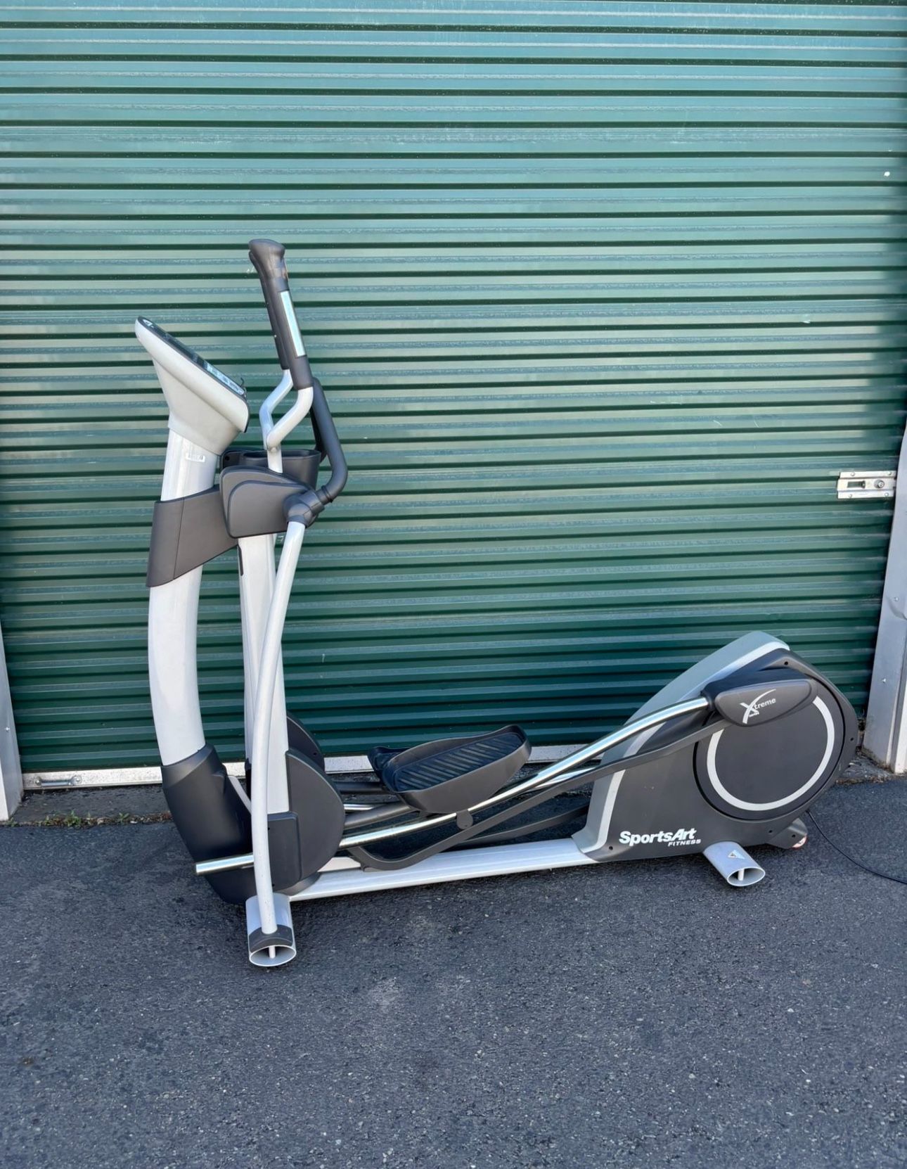  elliptical extreme  Gym 