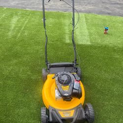 Lawn Mower dewalt 150 cc self propelled (No  Bag ) New $180