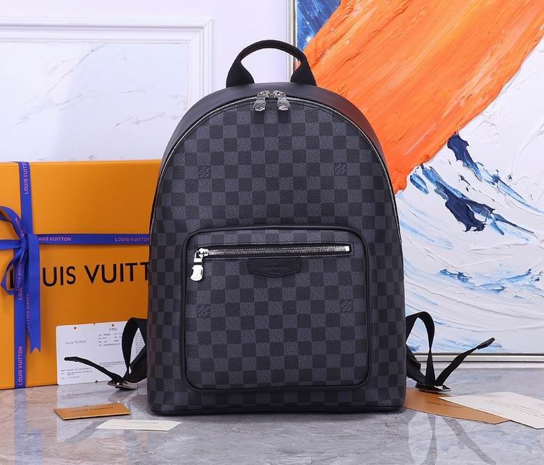 Louis Vuitton Book-bag