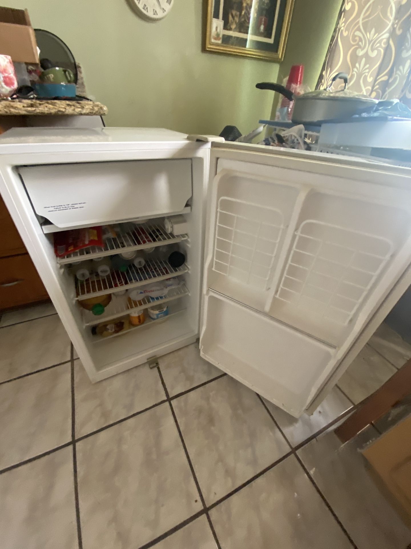 Haier Mini Fridge