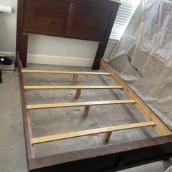 Queen Bed Frame 