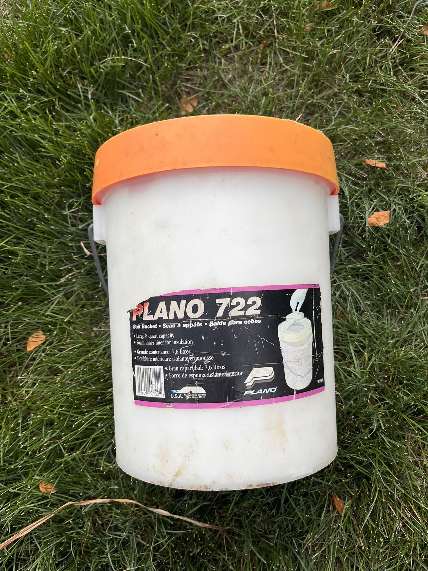 Plano 722 Insulated Bait Bucket