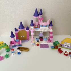 Lego Duplo Disney Princess Bundle (Ariel 10516 Cinderella 6154 and Snow White 6152)
