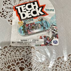 ULTRA RARE Tech Deck 2023 Meow Skateboards Skeleton Cat Mariah Duran