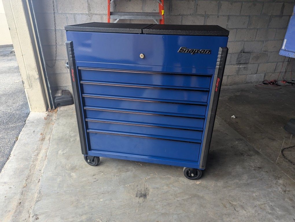 40" Snap On Toolbox Toolcart Sliding Lid