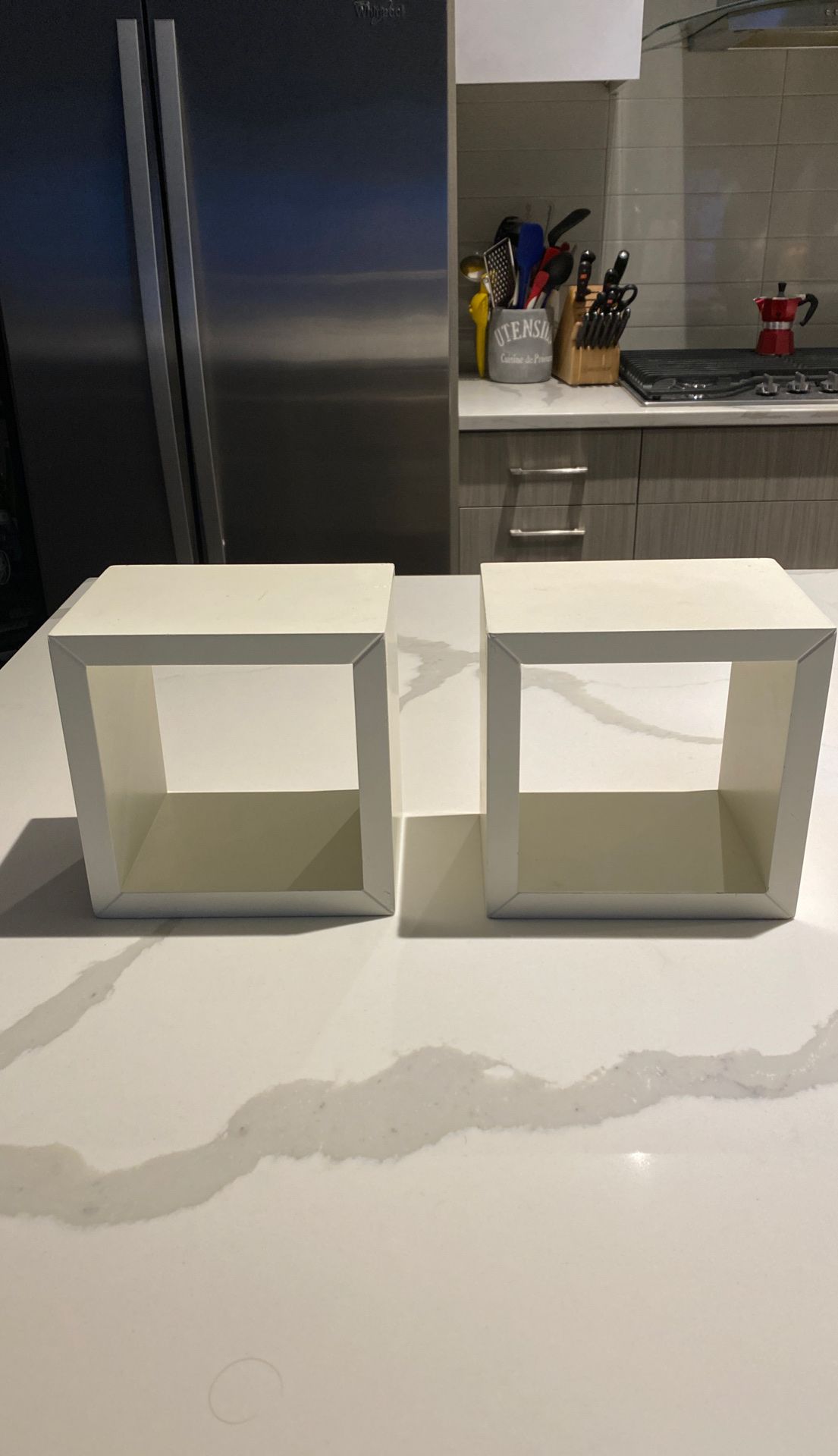 Box Wall Shelves (white x2)