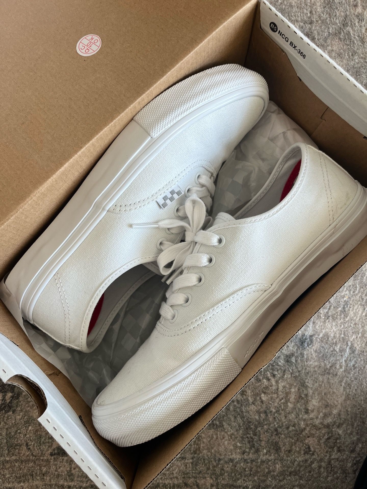 Vans authentic pro men’s 8.5