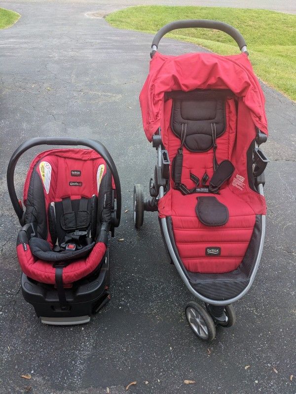 Britax B-Agile Stroller
Red & Black