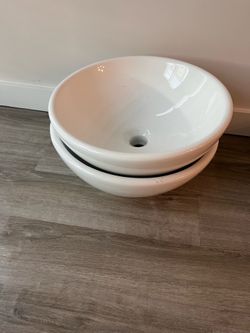 White Ceramic Vessel Bathroom Sink – Modern Round Basin