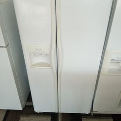 White Side By Side Frigidaire Refrigerator