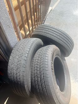 3 Michelin tires size 285/45/17