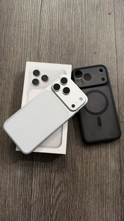 Iphone 17 Pro Max 1TB $1200 cash firm