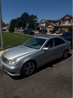 2005 Mercedes Benz C320