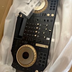 AlphaTheta XDJ-AZ-N Gold 4 canales. Professional 4-channel DJ system, ready to go. Flawless condition, premium performance. 💰 Discounted price – don’