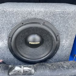 12” punisher with box 2400 w massive amp power converter in extra battery in wires