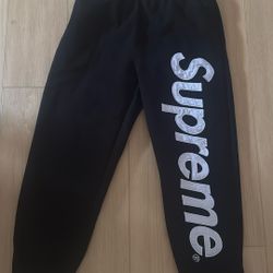 supreme pants 