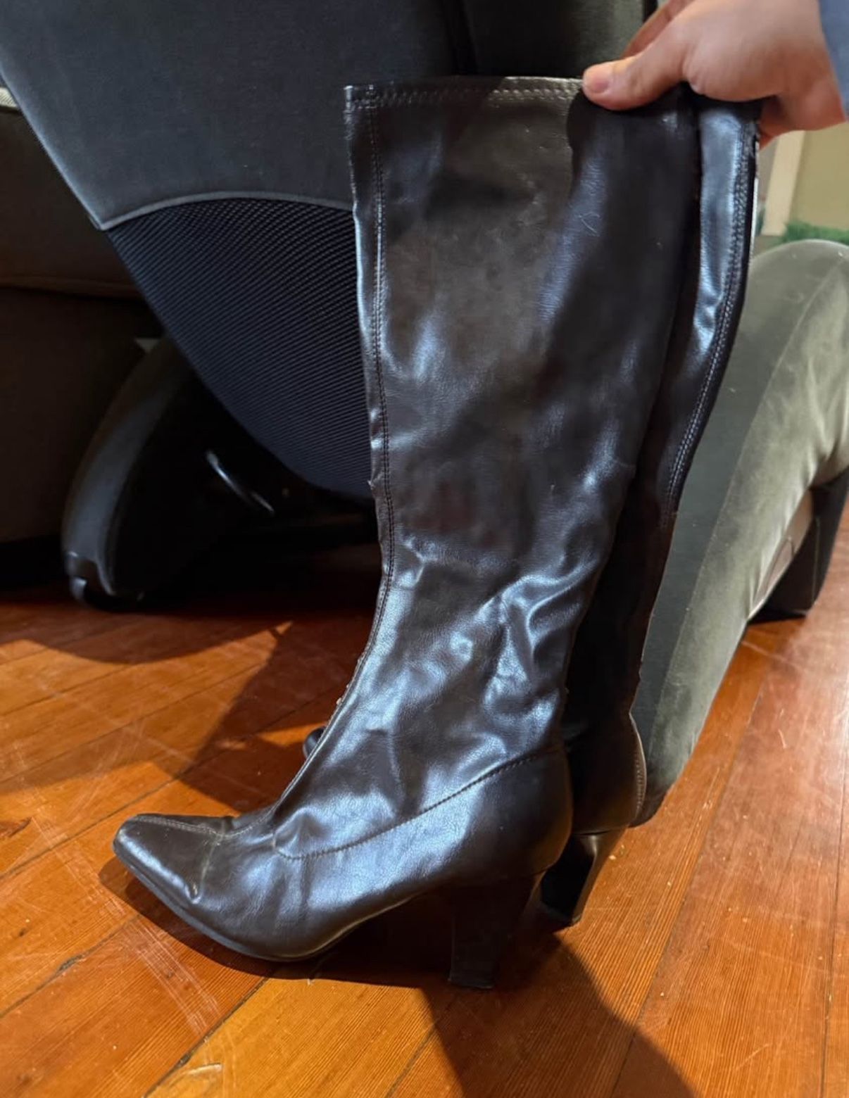 Aerosoles Zipper knee high Boot