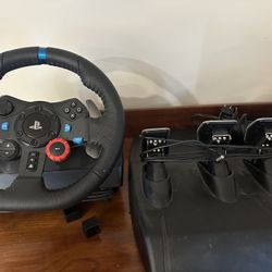 Logitech G29 Driving Force And Floor Pedals 
