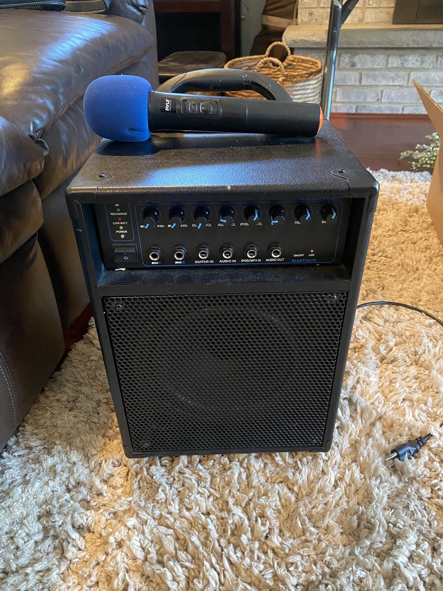 Pyle PWMA 230BT
