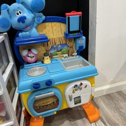 Kids Play Kitchen
