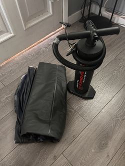 Twin Size Blow Up Mattress & Manual Pump
