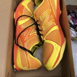 New balance men’s Track & Field shoes