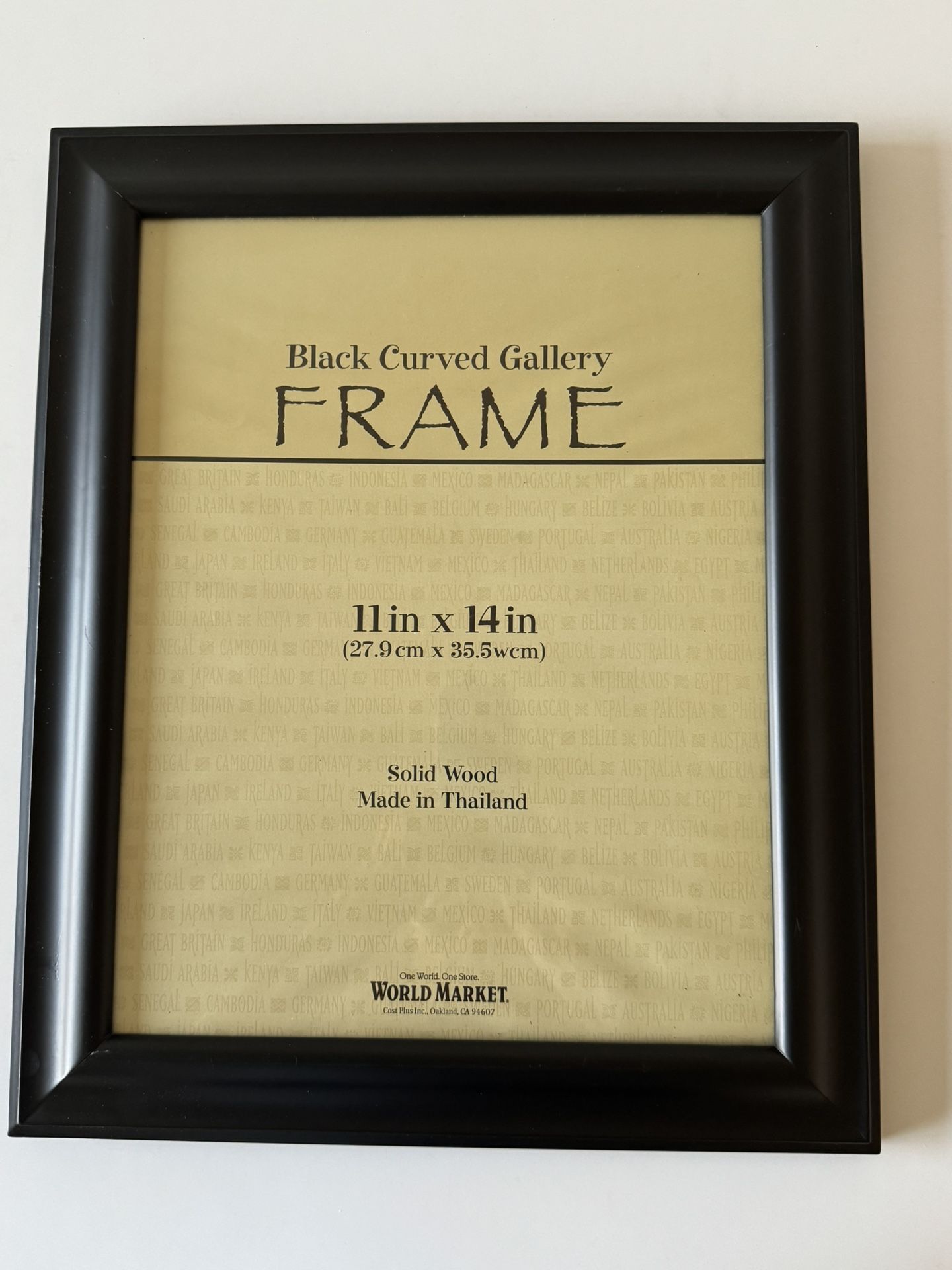 World Market Frame Black Curved Thailand 11 X 14