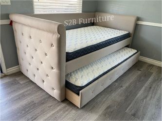 Twin/twin Size Light Brown Daybed With Orthopedic Mattress Included