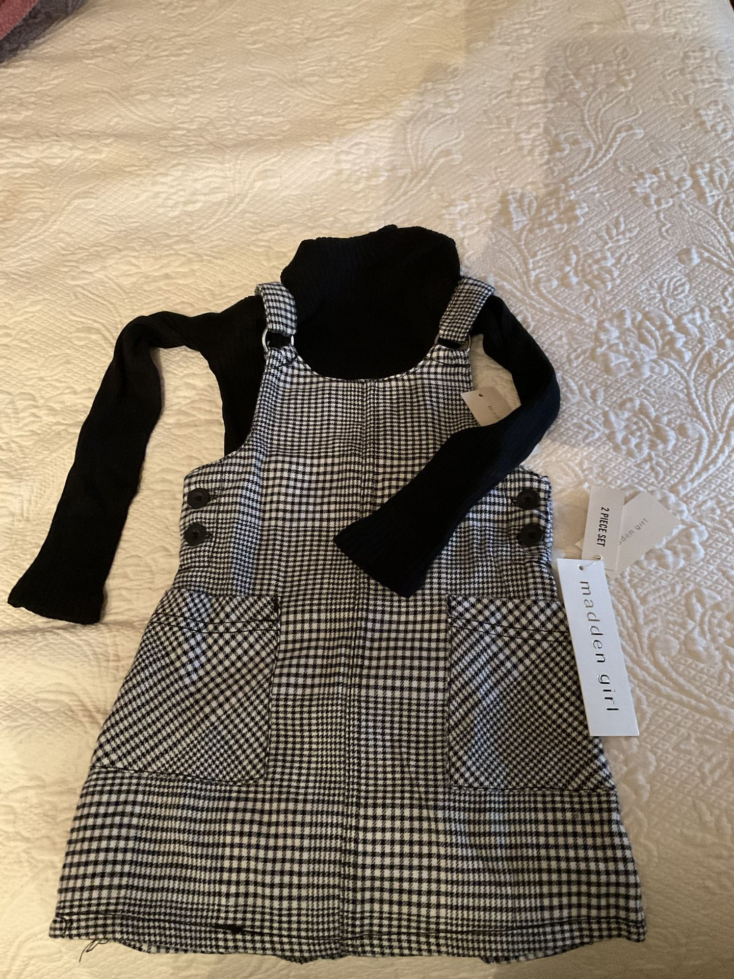 Madden Girl 2 Piece Jumper Size 5
