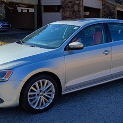 2014 Volkswagen Jetta Superb Vehicle