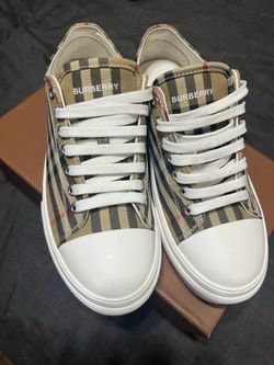 Burberry shoes