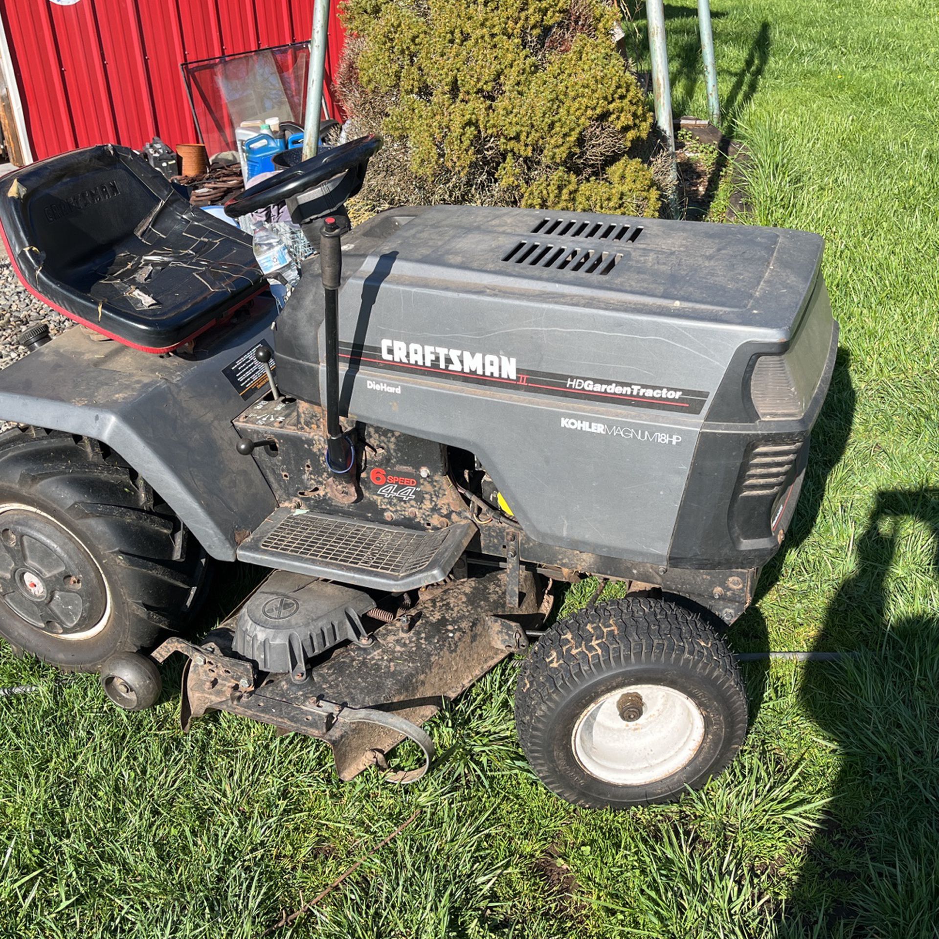 Craftsman Gt 6000 18hp 6speed 44”Mower Deck