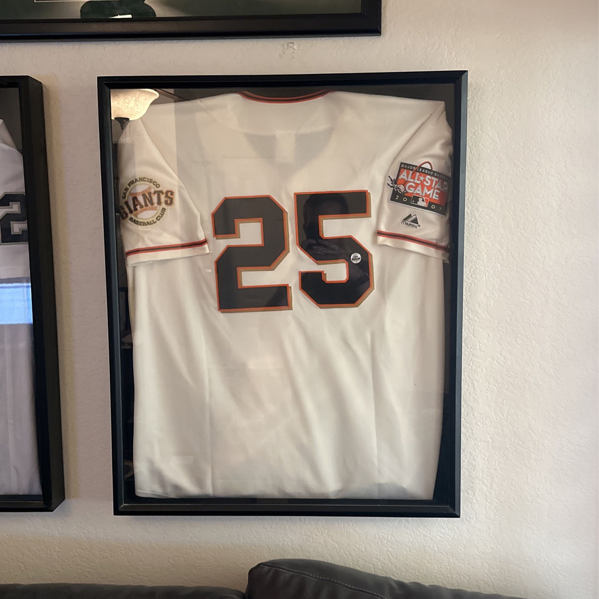 Framed Barry Bonds Autographed Jersey for Sale in Tempe, AZ - OfferUp