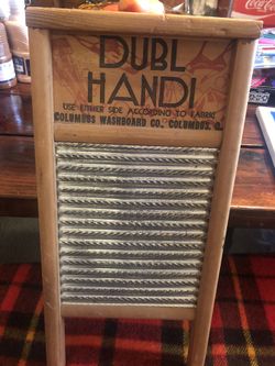 DUBL HANDI Vintage Washboard 