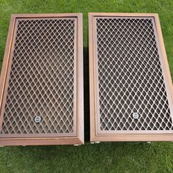 Sansui SP-100 3 Way Speakers