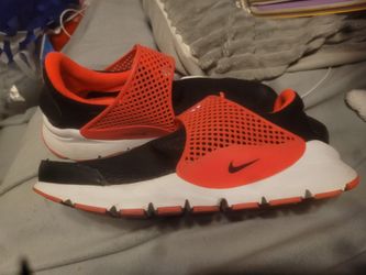 Nike PINK AND BLACK
