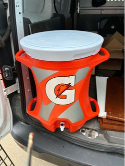 Gatorade 10 gallon cooler