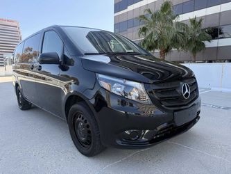 2017 Mercedes-Benz Metris Passenger Van