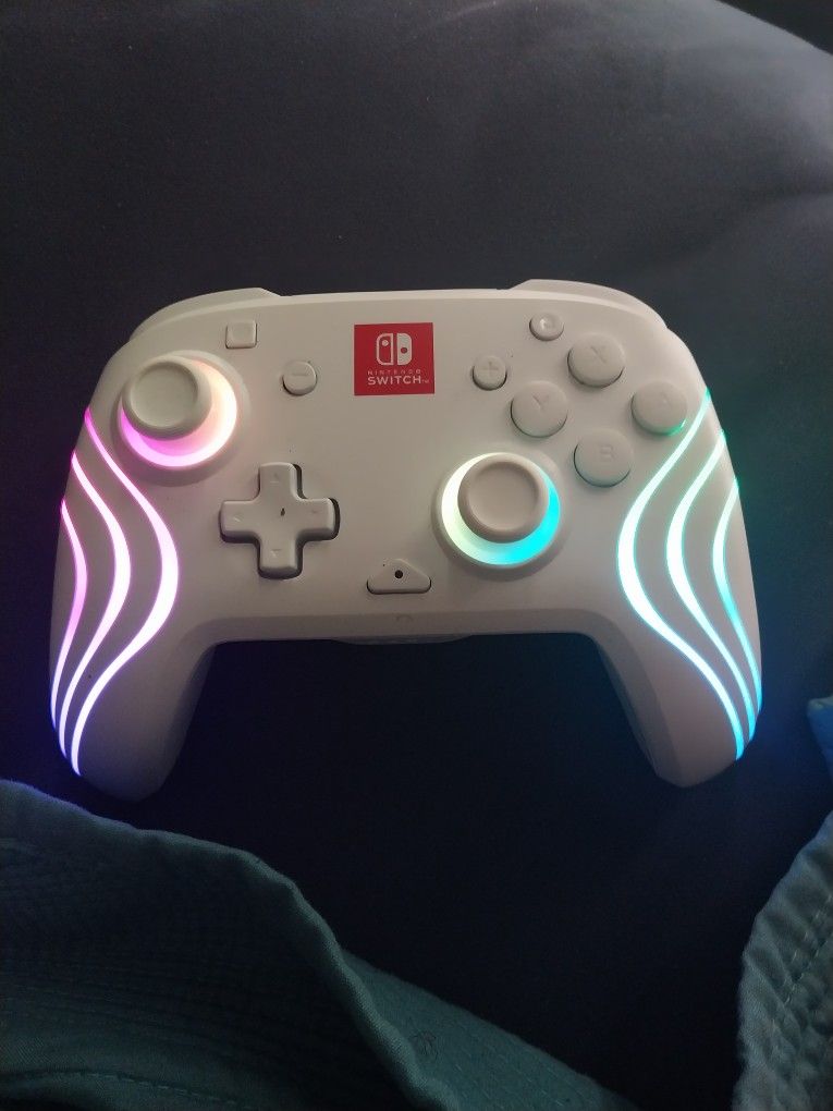 Afterglow Wave Controller For Nintendo Switch 