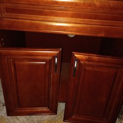 Bsthroom Vanity W/ Marble Top